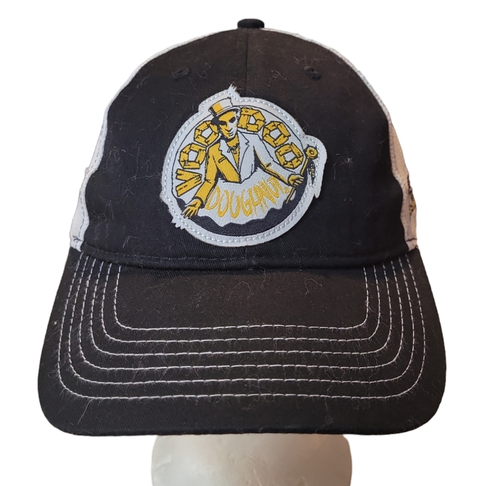 VooDoo Donuts Universal Studios Trucker Hat OS - Picture 1 of 6